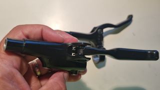 Manetas freno Shimano Deore  MT200