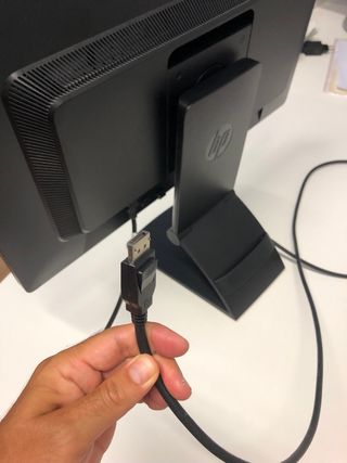 Monitor profesional IPS 23” Full HD HP