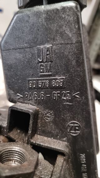 BOMBA DIRECCION OPEL VECTRA 1.8i REF. 90576809