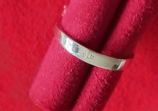 Anillo de plata