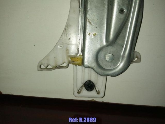 R.2869 Elevalunas trasero derecho 24414777 r_87112