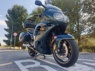 Moto clasica Triumph Tropic
