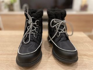botas Sorel talla M nuevas