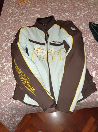 Chaqueta de moto y casco, súper oferta!!