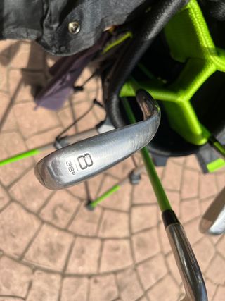 Bolsa y palos de golf para niños