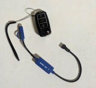 AURICULARES SONY + 2 CARGADOR + PROGRAMADOR MANDOS