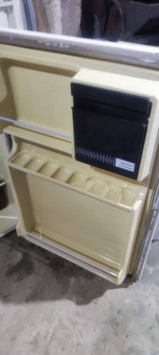 NEVERA PEQUEÑA