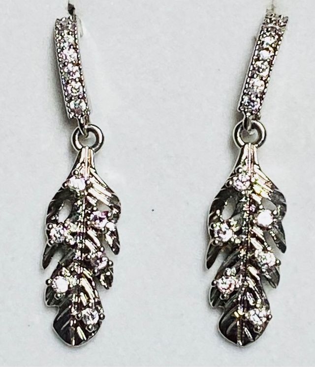 Pendientes de plumas y circonitas plata ley 925