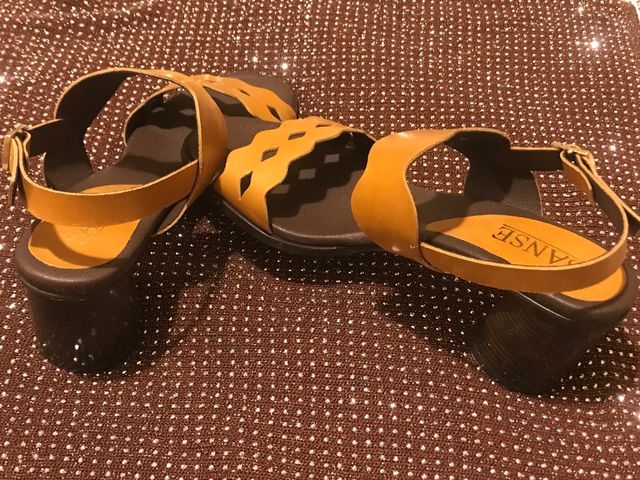 sandalias piel nuevas