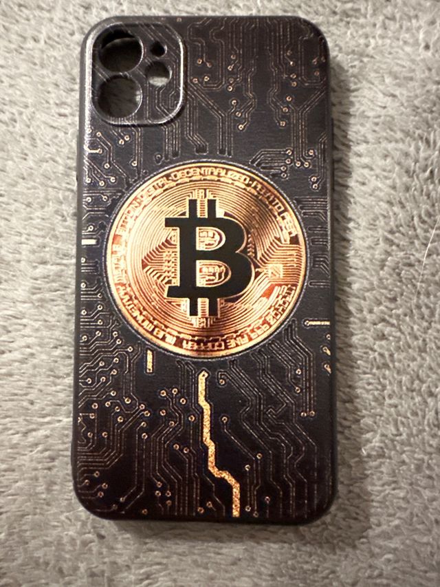 Funda de Bitcoin para Iphone11 como nuevo!!!