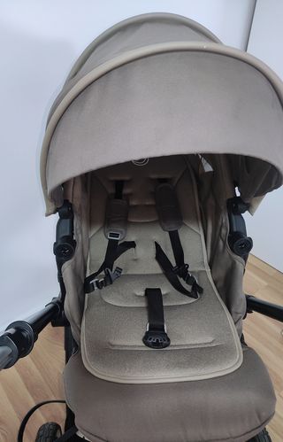 Carrito de  bebe duo jane crosslight muy completo