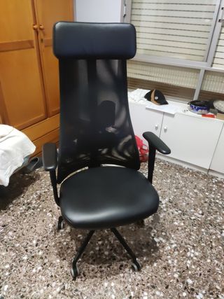 Silla de oficina jarvfjallet negra
