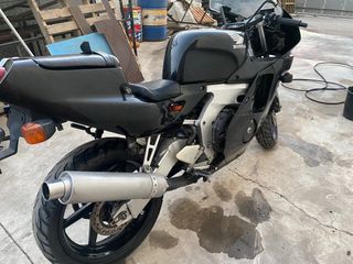 Honda CBR 250 mc22