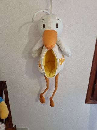 Cigüeña guarda pañales