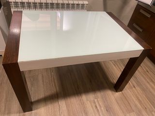 mesa de cocina  para restaurar, madera buena 