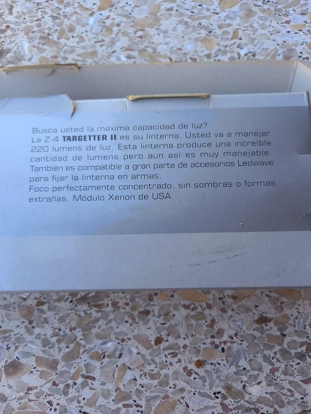 linterna para acoplar a escopeta,rifles, etc