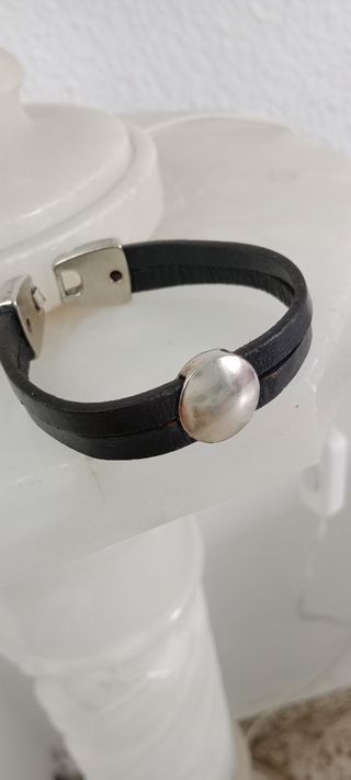 Pulsera De Cuero  Negro