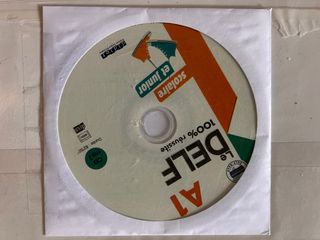 libro de texto le DELF A1 isbn 978-2-278-09076-1