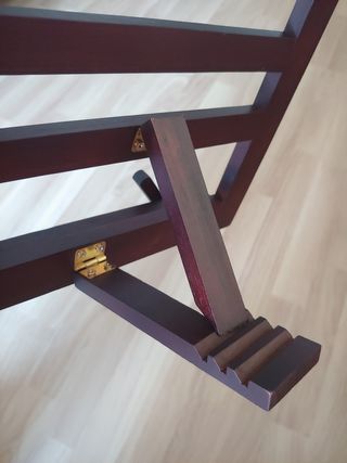 Atril de madera pino nogal 25 x 21 cm