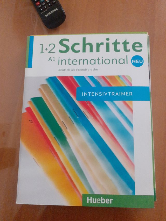 Schritte international