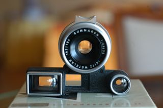 Leica objetivo Summaron 35 mm 2.8 F