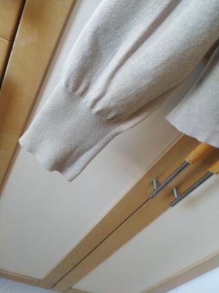 chaqueta corta punto beige