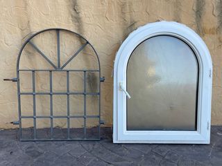 Ventana PVC y reja a medida