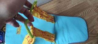 Lote 2 Taftoys juego pies-mano coche