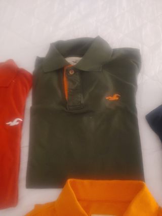 4 Polos de Hollister/ 11e cada uno