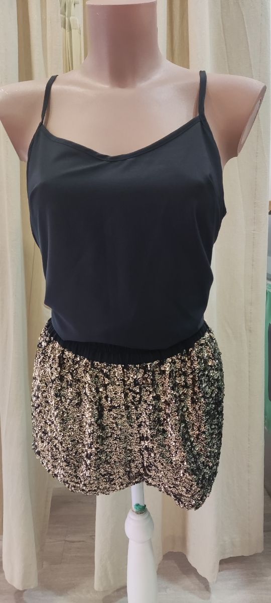 Short lentejuelas talla L