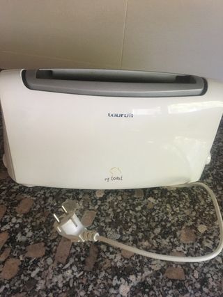 Tostadora taurus