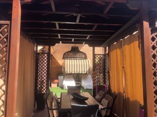 Pérgola de madera + tejado