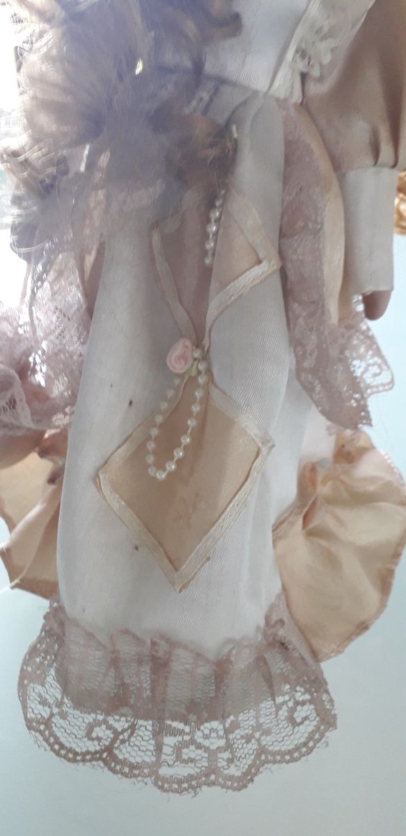 Bambola di porcellana 