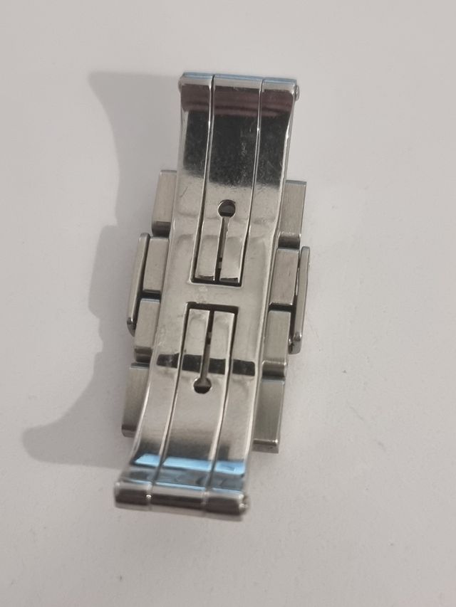 Hebilla desplegable John Isaac Geneve