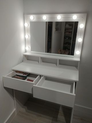 Montaje de muebles y electricidad