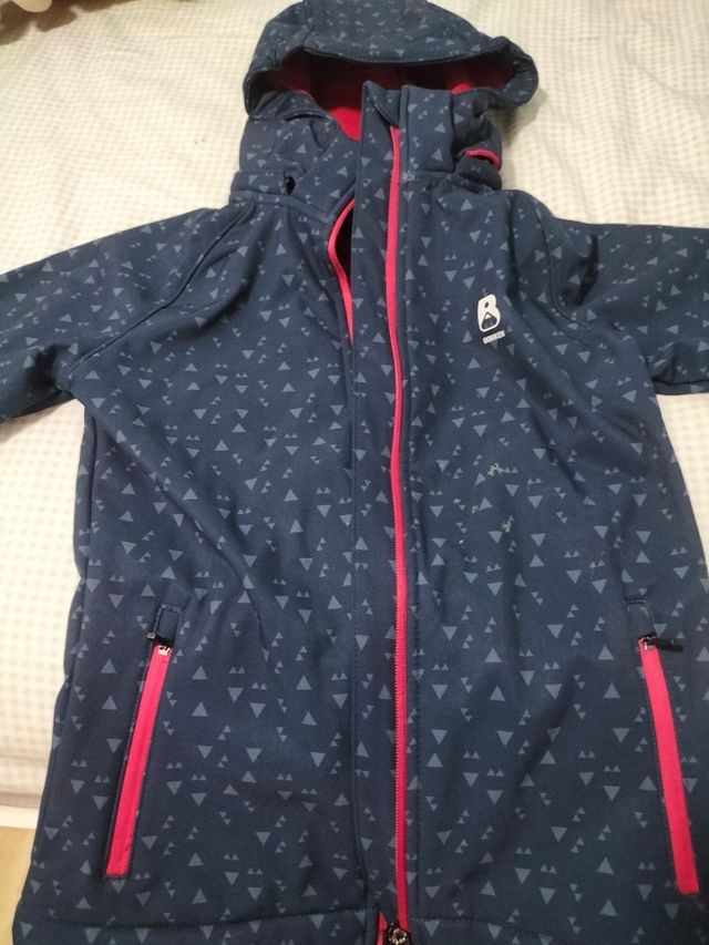 Chaqueta de nieve niña. Talla 8