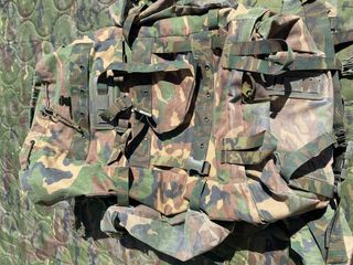Lote 102 Mochilas camufladas