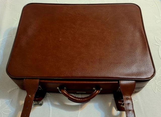 Maleta de piel