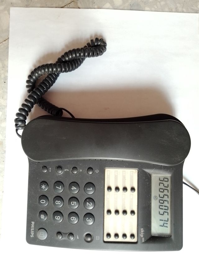 TELEFONO CON PANTALLA