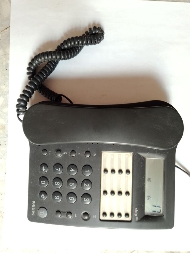 TELEFONO CON PANTALLA