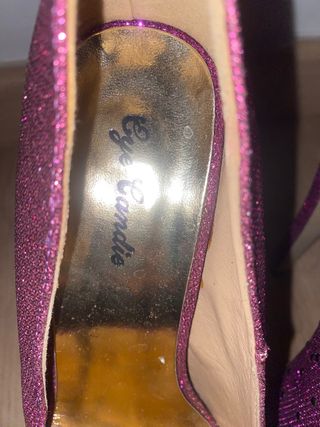 Zapatos fucsias EYE CANDIE