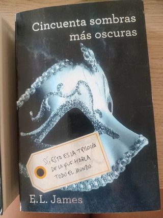 Cincuenta sombras 3 libros
