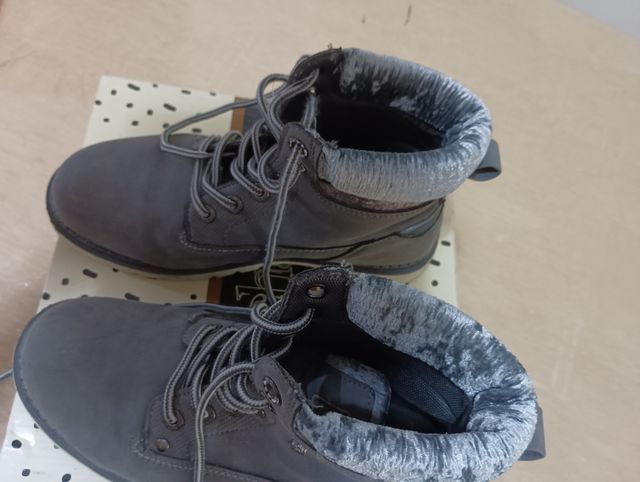 Stivaletti donna n.37