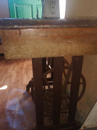 Máquina de coser Alfa