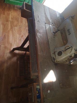 Máquina de coser Alfa