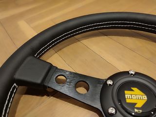 Volante Momo Prototipo