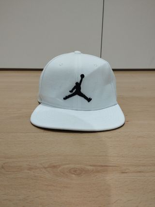 Gorra Jordan Blanca