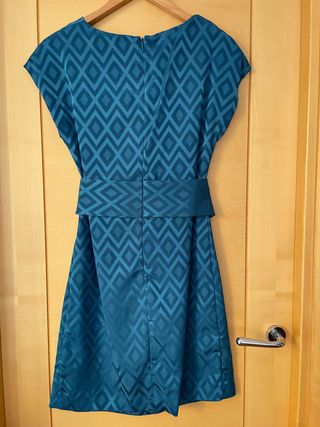 Vestido midi verde azulado. Mango. NUEVO