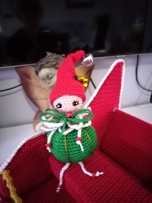 Amigrumi bola duende