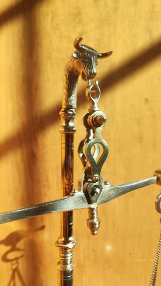 Báscula antigua de farmacia